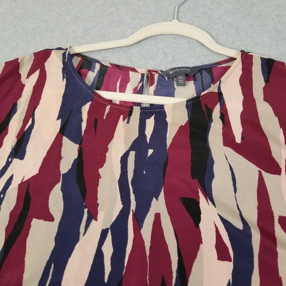 Madison Dress Women XL Multicolor Abstract Ruffle Short Sleeve Shift Casual Work